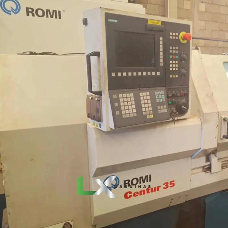 TORNO CNC ROMI CENTUR 35D - SIEMENS - 520 X 1500MM - ANO 2008 (3)