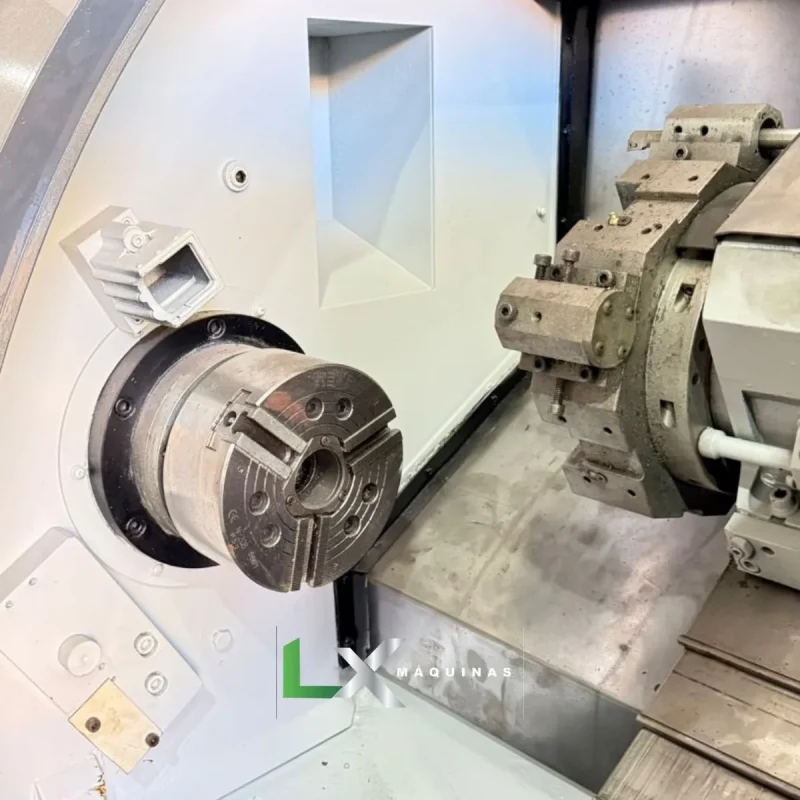TORNO CNC SINITRON LT 52 - 215 X 520 MM - FANUC - 2007 (5)