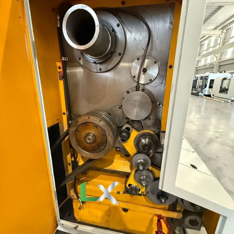 TORNO CONVENCIONAL GRANDE PORTE CLEVER L7640 - 1930X1000MM (8)_11zon