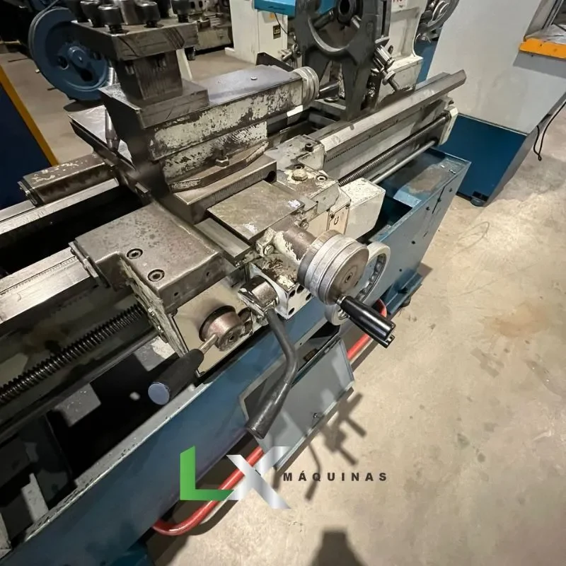 TORNO CONVENCIONAL PINACHIO SP200 X 1500 MM (3)