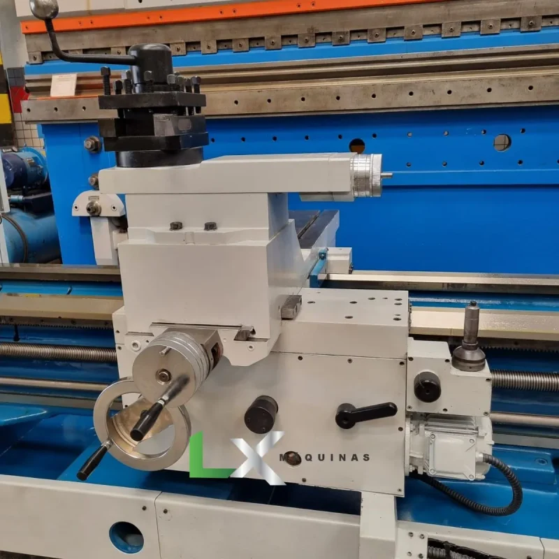 TORNO CONVENCIONAL ROMI E-55B - 1100 X 4000 MM (7)