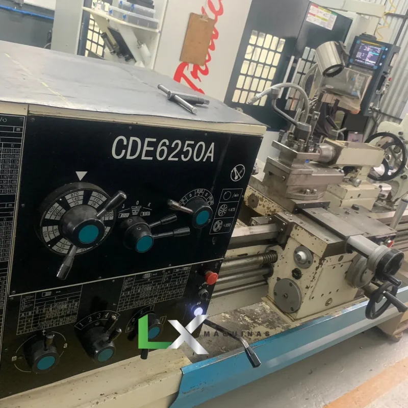 TORNO MECANICO CLARK CDE6250A - 500 X 1500 MM (3)