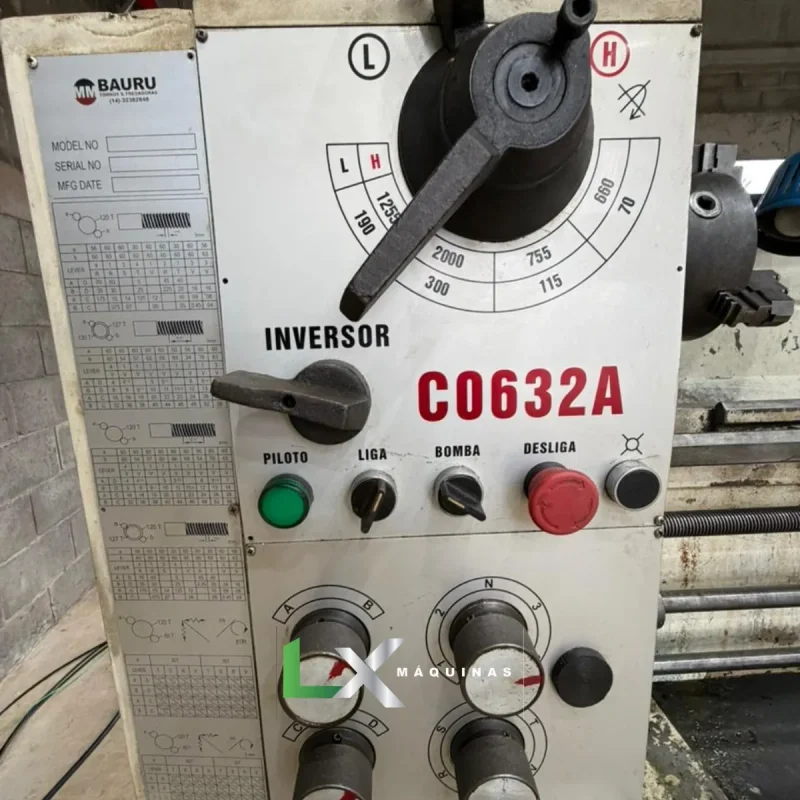 TORNO MECANICO CLEVER C0632A - 330 X 1000MM (3)