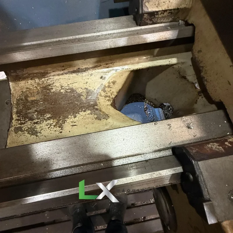 TORNO MECANICO CLEVER L-2680 - 660 X 2000 MM - ANO 2008 (5)