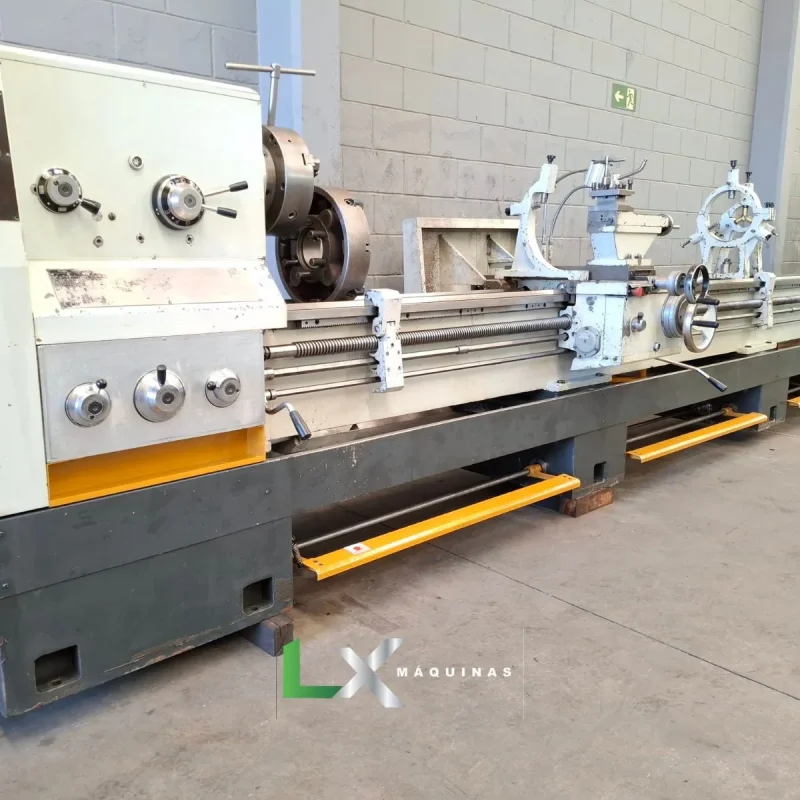 TORNO MECÂNICO CLEVER L-30200A - 760 X 5000 MM - ANO 2022 (7)