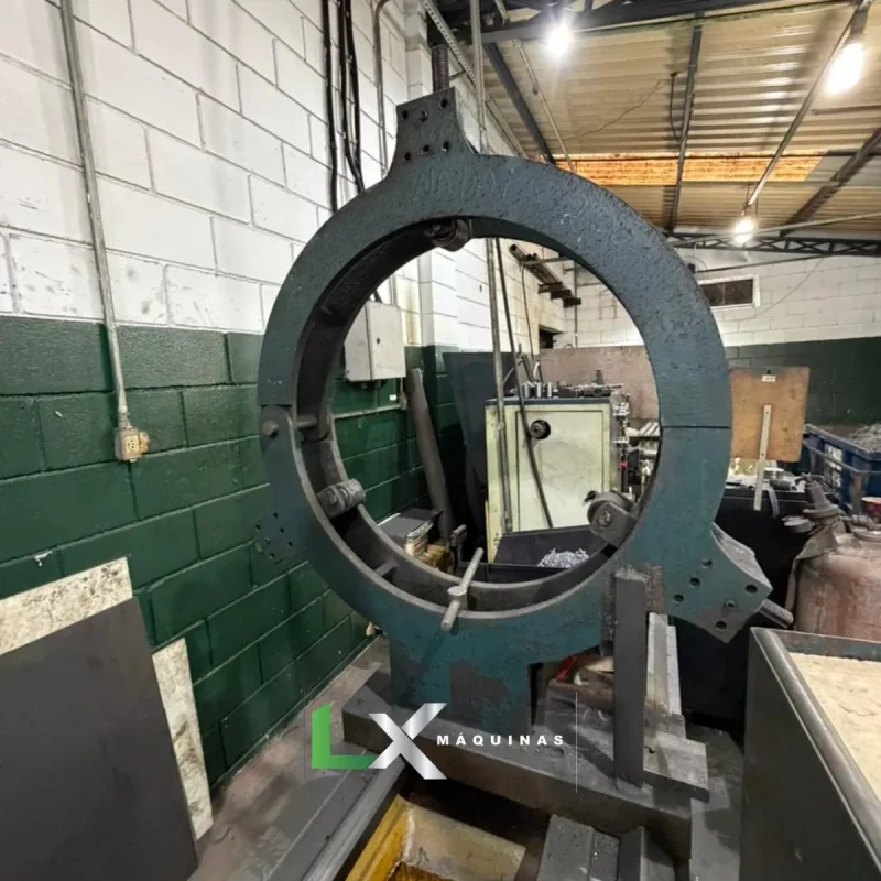 TORNO MECÂNICO CLEVER L44120 - 1100 X 3000 MM - ANO 2010 (4)