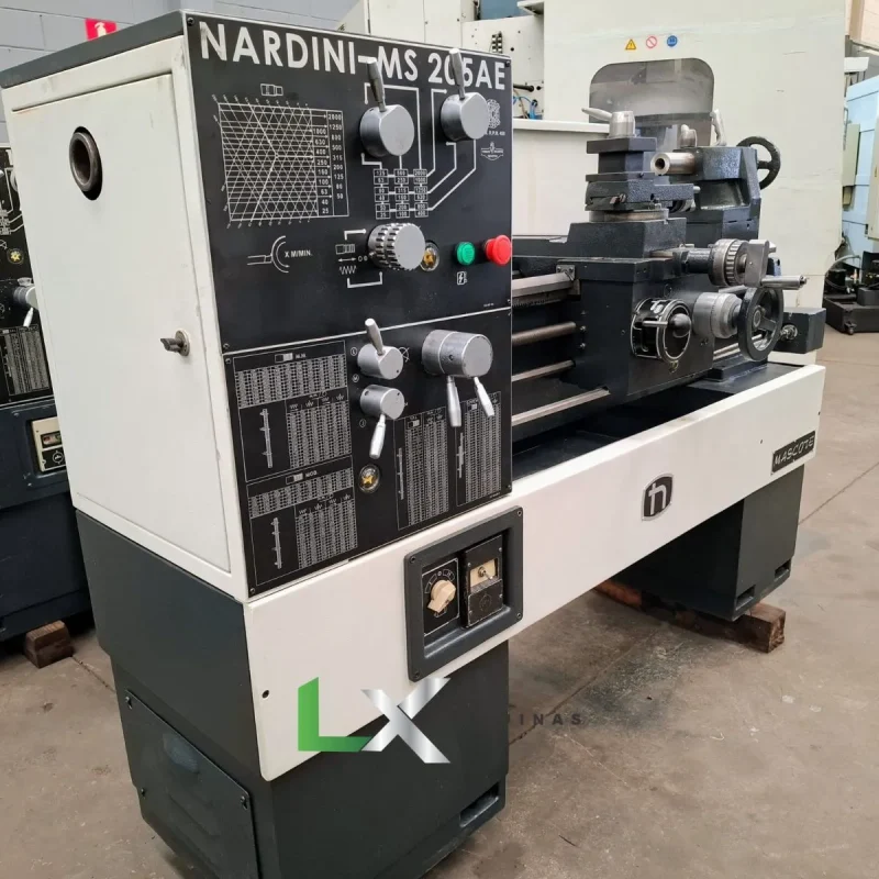 TORNO MECÂNICO NARDINI MASCOTE MS-205AE - 800 MM X 410 MM (REFORMADO) (1)