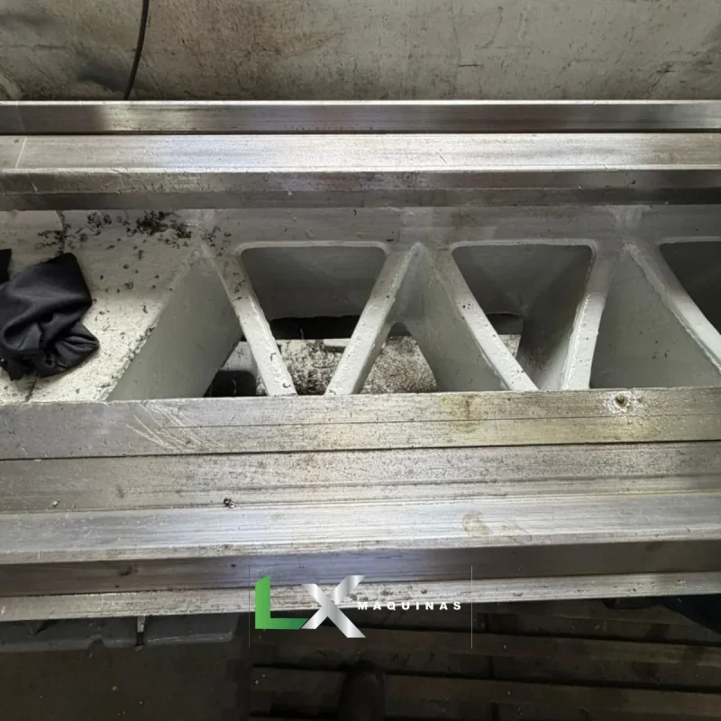 TORNO MECÂNICO PROMECA IS-750 X 3000 MM (1)