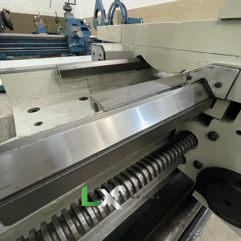 TORNO MECANICO QUAZAR - 660 MM X 2000 MM (4)