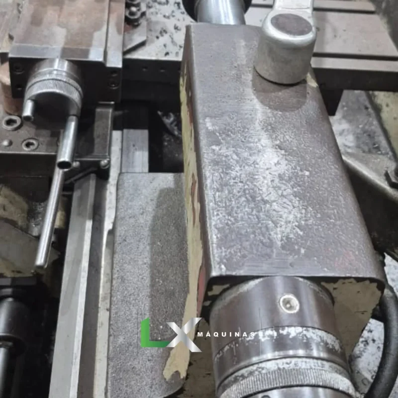 TORNO MECANICO ROMI ID 20 - 320 X 1000 MM (1)