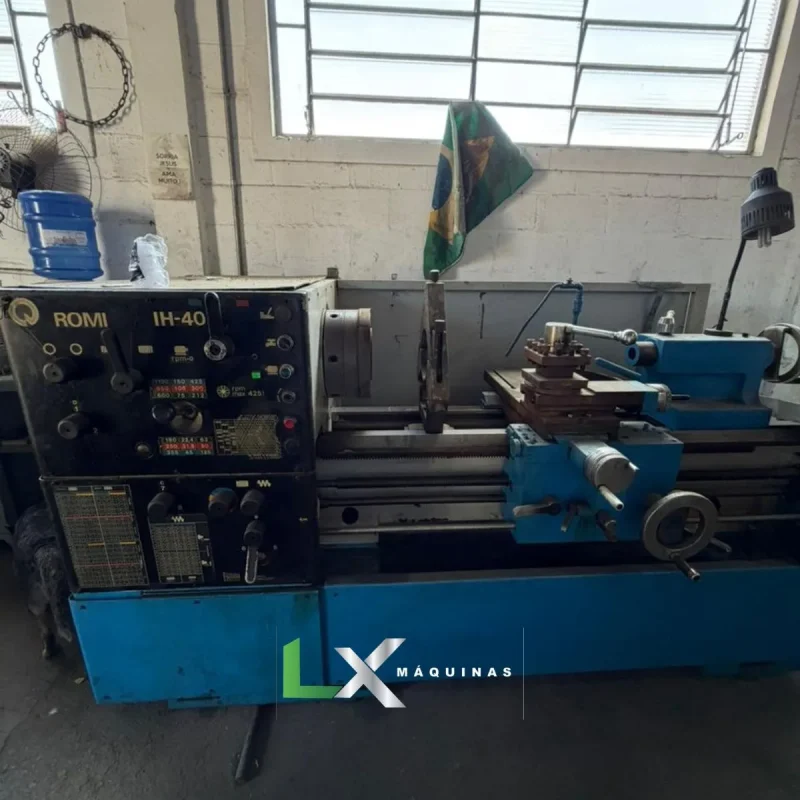 TORNO MECÂNICO ROMI IH 40 - 450 X 1000 MM COM 105 MM DE PASSAGEM EIXO ÁRVORE (1)