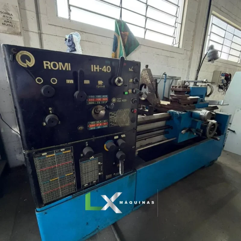 TORNO MECÂNICO ROMI IH 40 - 450 X 1000 MM COM 105 MM DE PASSAGEM EIXO ÁRVORE (4)