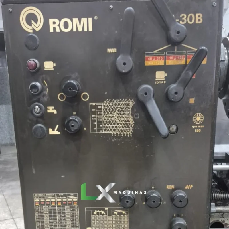 TORNO MECANICO ROMI S30B - 660 X 3000 MM (1)