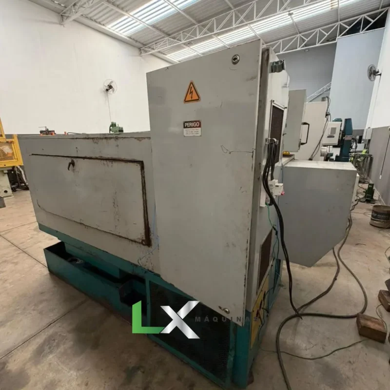 TORNO ROMI CNC CENTUR 35 IV - GANG - 520MM X 1000MM (2)_11zon