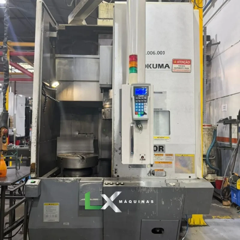 TORNO VERTICAL CNC OKUMA V60R - COM FERRAMENTAS ACIONADAS - ANO 2010 (1)